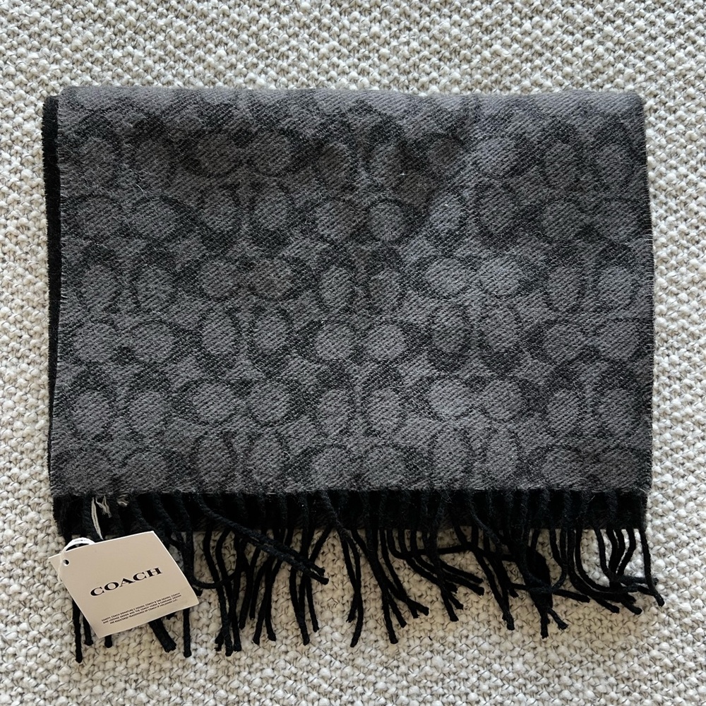 Coach Signature Black Scarf